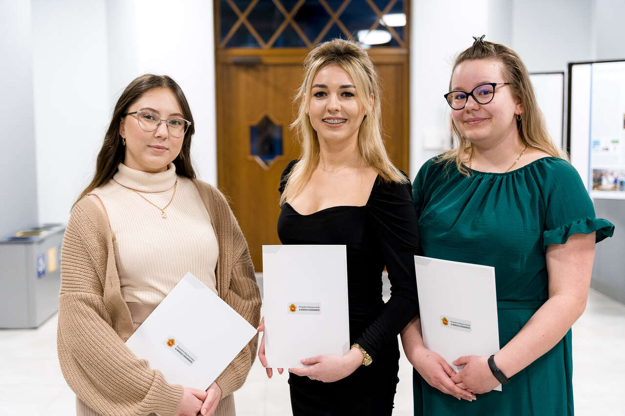 Nagrodzone studentki WNSiH w Hali Kultury w Łomży